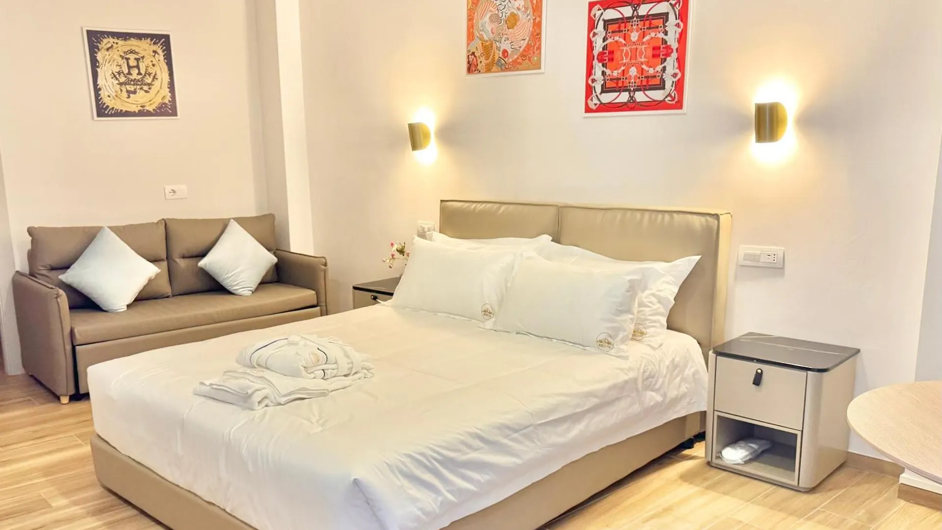 Garden Home Chinatown Milano Милан
