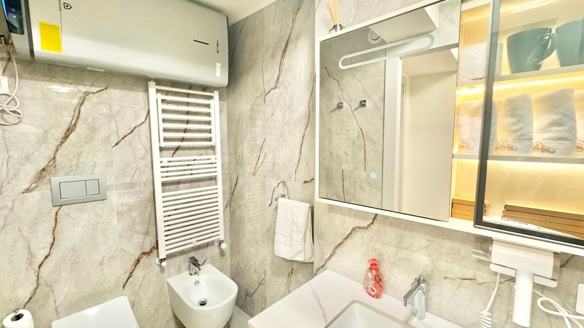 Garden Home Chinatown Milano Италия